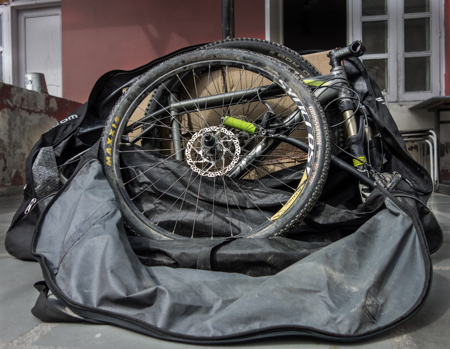 decathlon cycle bags